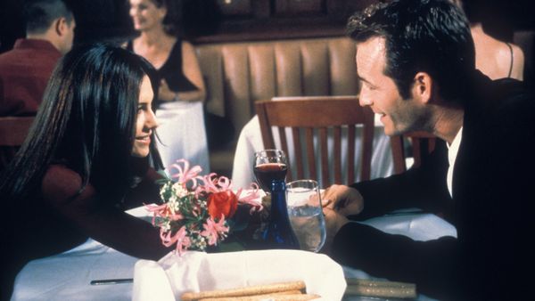 Beverly Hills, 90210 - End of the World As We Know It