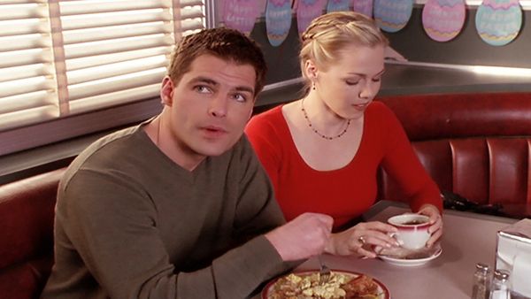 Beverly Hills, 90210 - The Easter Bunny