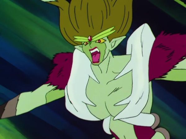 Sailor Moon - Usagi's Crisis: The Tiara Stops Working