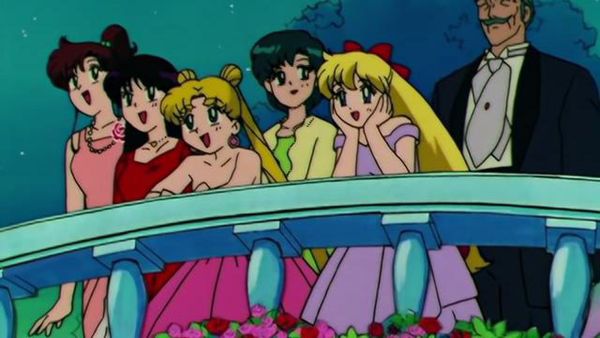 Sailor Moon - Usagi Dancing to the Waltz