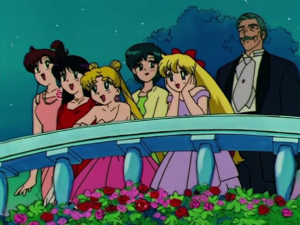 Sailor Moon - Usagi Dancing to the Waltz