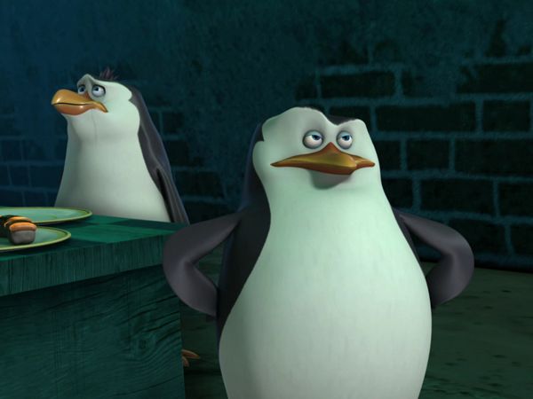 The Penguins of Madagascar - Gator Watch/In the Line of Doody