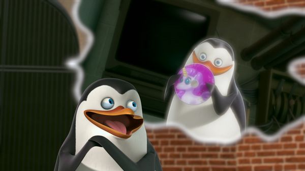 The Penguins of Madagascar - A Kipper for Skipper/High Moltage