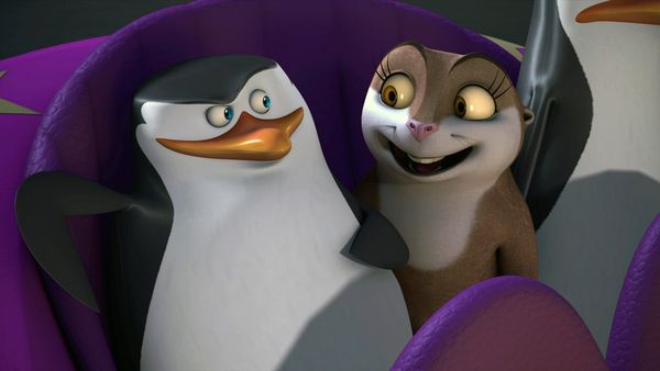 The Penguins of Madagascar - Littlefoot/Smotherly Love