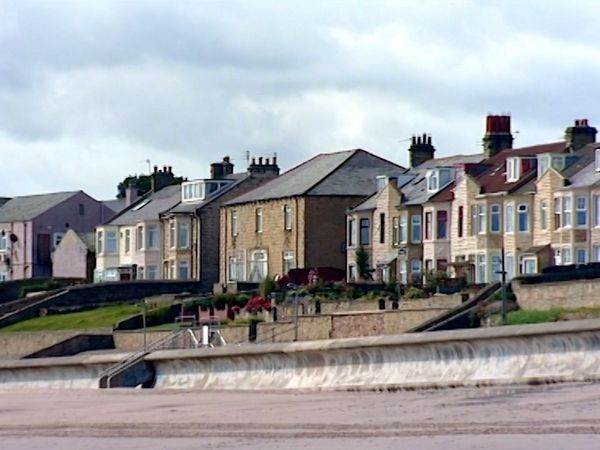 Fantasy Homes by the Sea - Northumbria