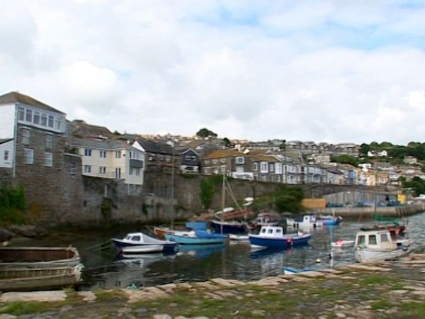 Fantasy Homes by the Sea - Cornwall