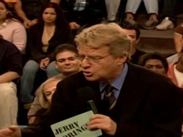 The Jerry Springer Show - I Live In A Car!
