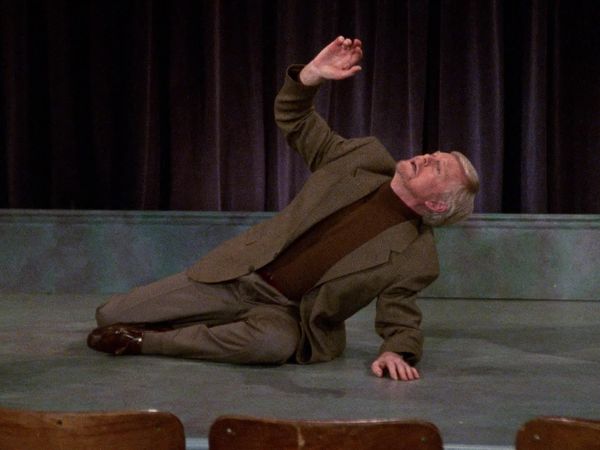 Frasier - The Show Must Go On