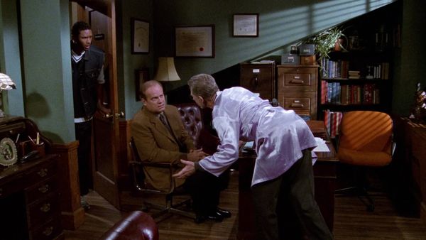 Frasier - The Wizard of Roz