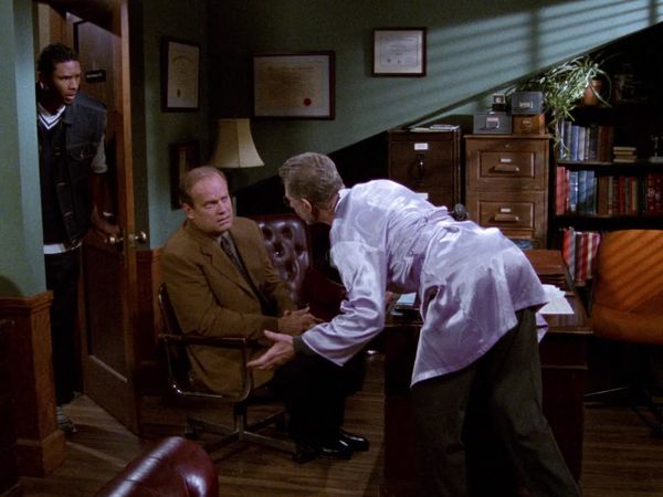 Frasier - The Wizard of Roz