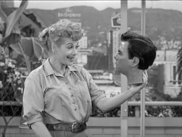 I Love Lucy - Lucy And The Dummy