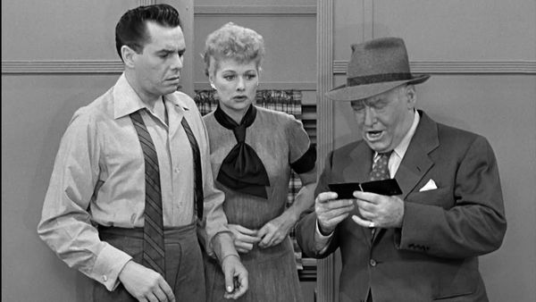 I Love Lucy - Great Train Robbery