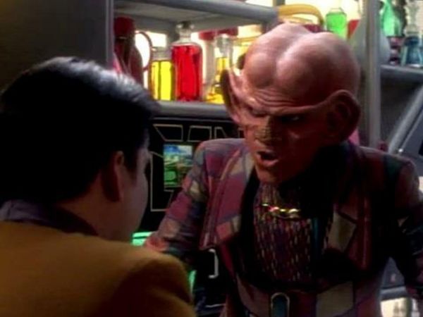 Star Trek: Voyager - Caretaker, Part 2