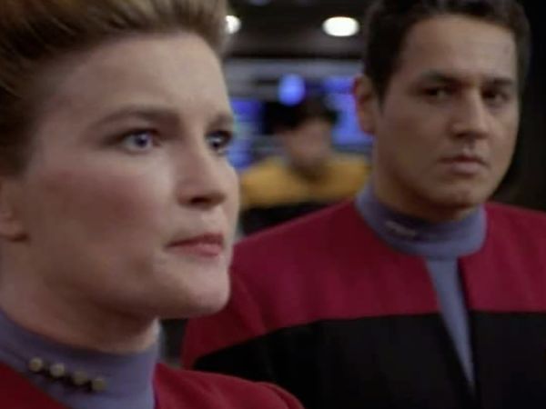Star Trek: Voyager - Parallax