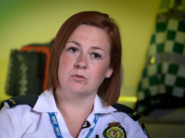 Inside the Ambulance - No Breath, No Pulse