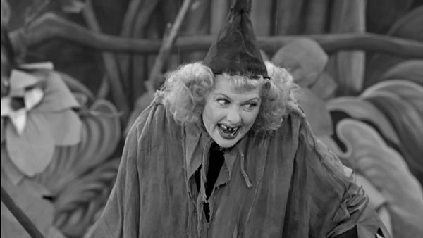I Love Lucy - Little Ricky's School Pageant