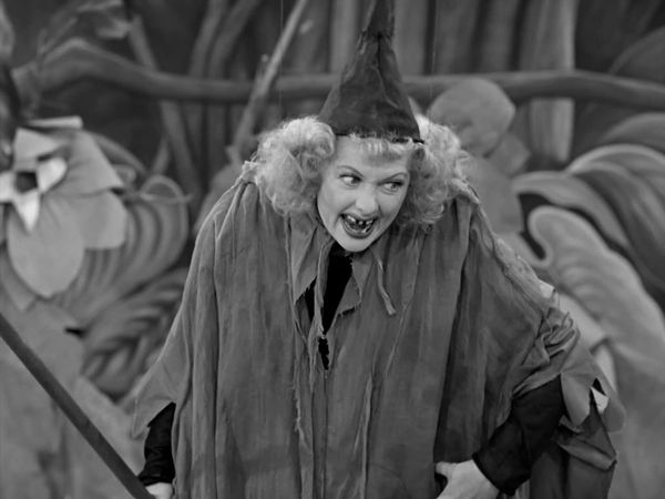 I Love Lucy - Little Ricky's School Pageant