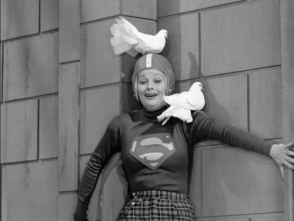 I Love Lucy - Lucy and Superman