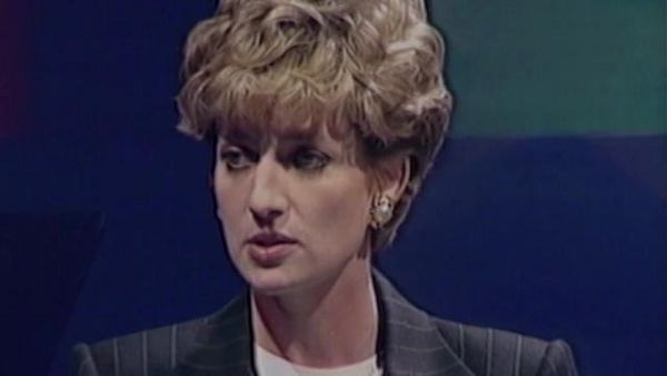 Diana And The Royal Family - Diana Broken Vows