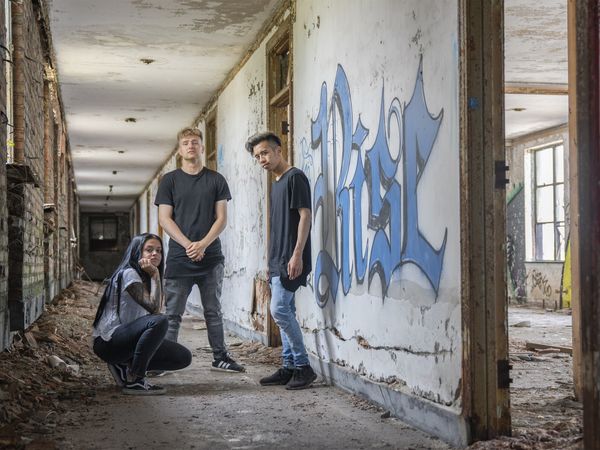 Epic Exploring: Going Local (LAS) - Gary Indiana