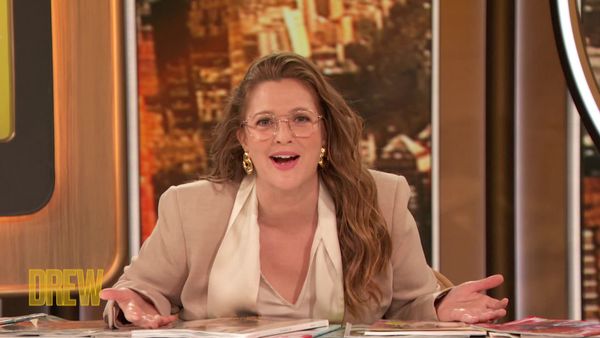 The Drew Barrymore Show - Drew's News, Three Hair Makeovers with Celebrity Hairstylist Chris Appleton