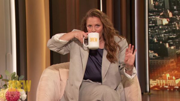 The Drew Barrymore Show - Regina Hall, Drew's News, In a Minute Raffle