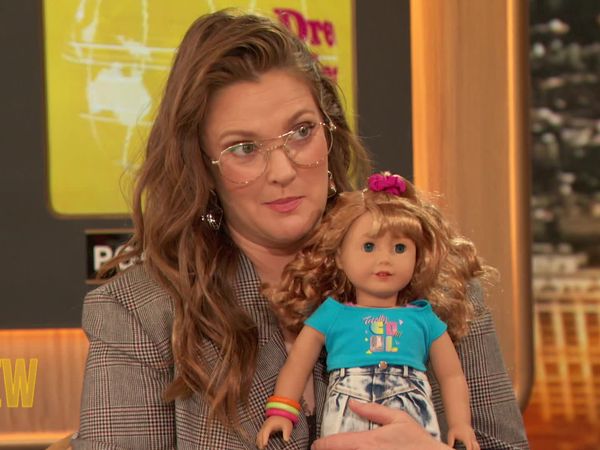 The Drew Barrymore Show - Drew-Gooder Surprise, Drew's News