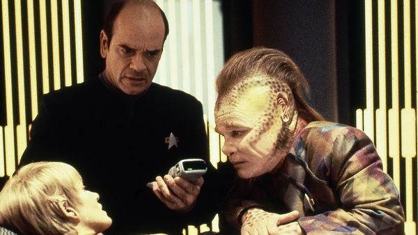 Star Trek: Voyager - Initiations
