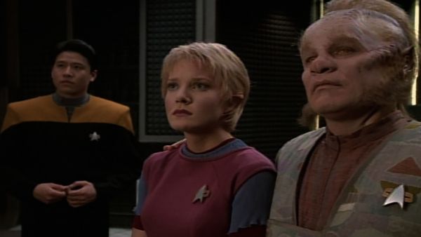 Star Trek: Voyager - Lifesigns