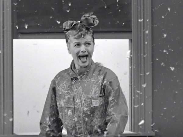 I Love Lucy - Redecorating The Mertz's Apartment
