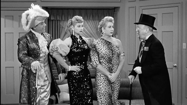 I Love Lucy - Charm School