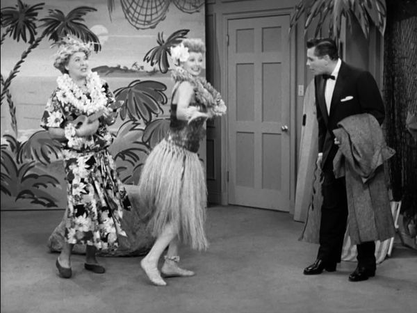 I Love Lucy - Ricky's Hawaiian Vacation