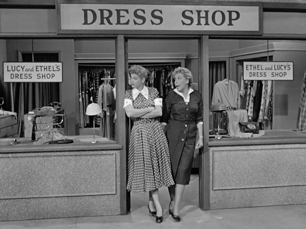 I Love Lucy - The Girls Go Into Business