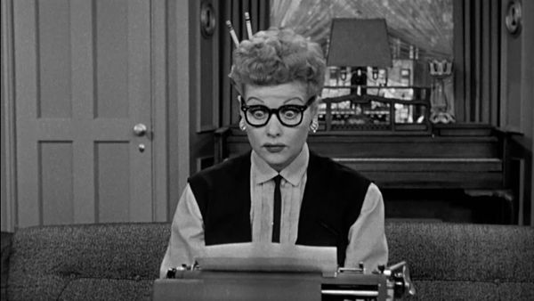 I Love Lucy - Lucy Writes A Novel