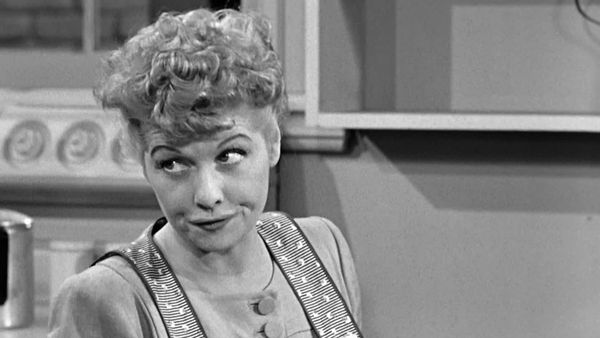I Love Lucy - Lucy Plays Cupid