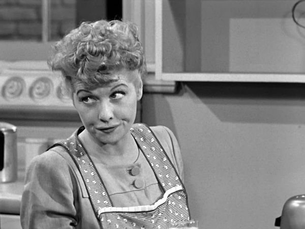 I Love Lucy - Lucy Plays Cupid