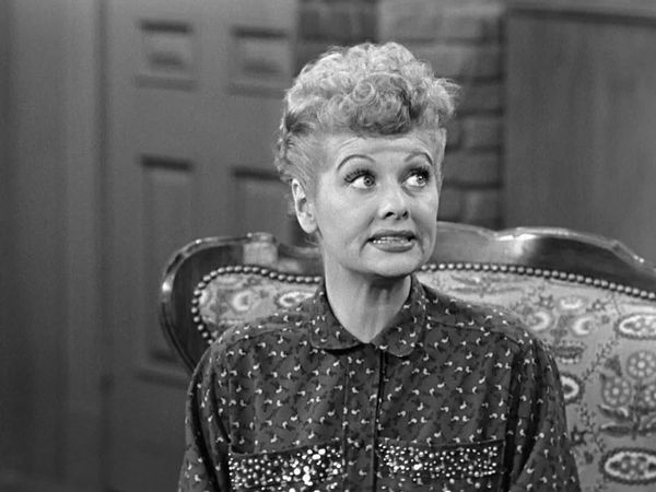 I Love Lucy - Lucy Does A TV Commercial