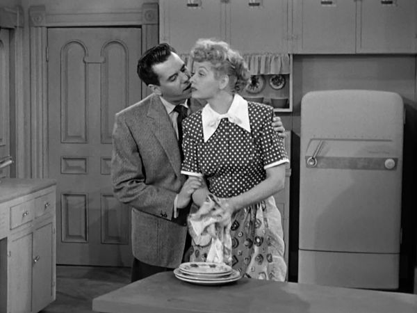I Love Lucy - Anniversary Present