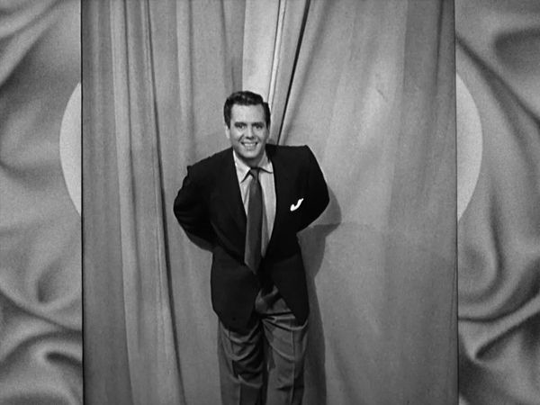 I Love Lucy - The Handcuffs