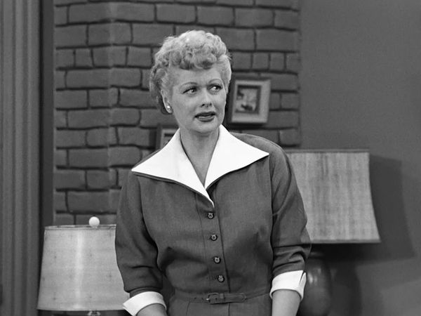 I Love Lucy - Ricky Loses His Voice