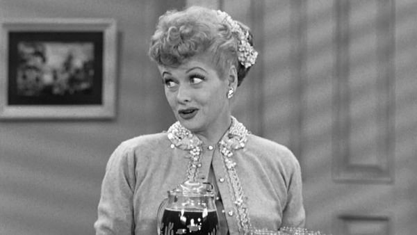 I Love Lucy - Club Election
