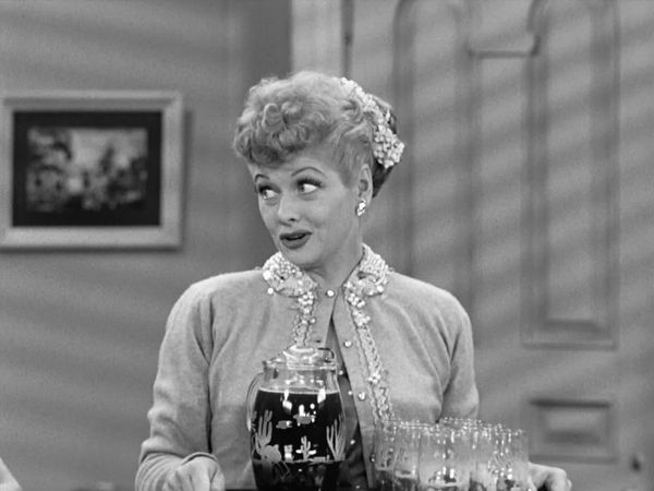 I Love Lucy - Club Election