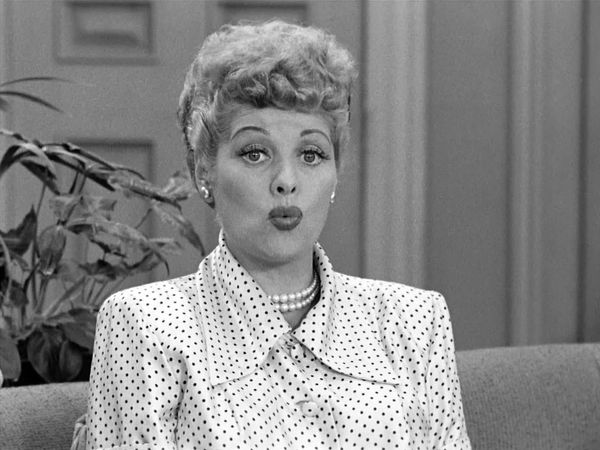 I Love Lucy - Lucy Hires An English Tutor
