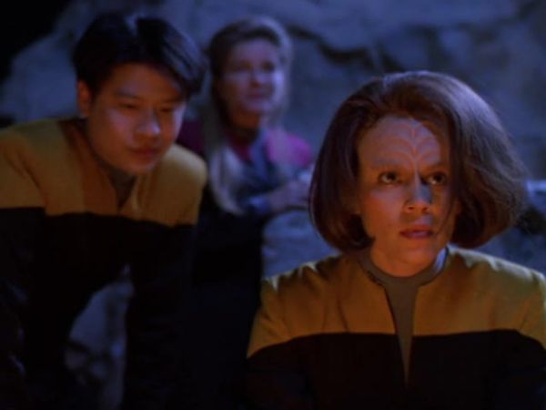 Star Trek: Voyager - Basics, Part 2