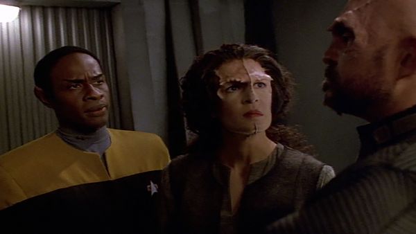 Star Trek: Voyager - Darkling