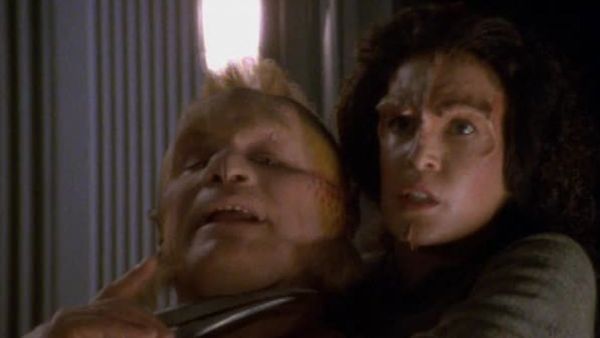Star Trek: Voyager - Rise!