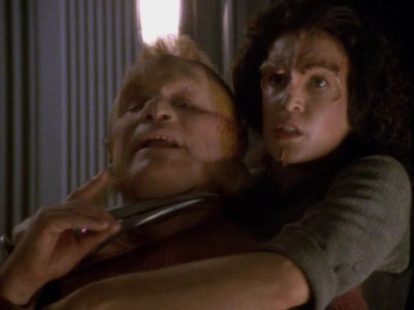 Star Trek: Voyager - Rise!