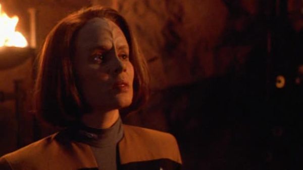 Star Trek: Voyager - Day Of Honor