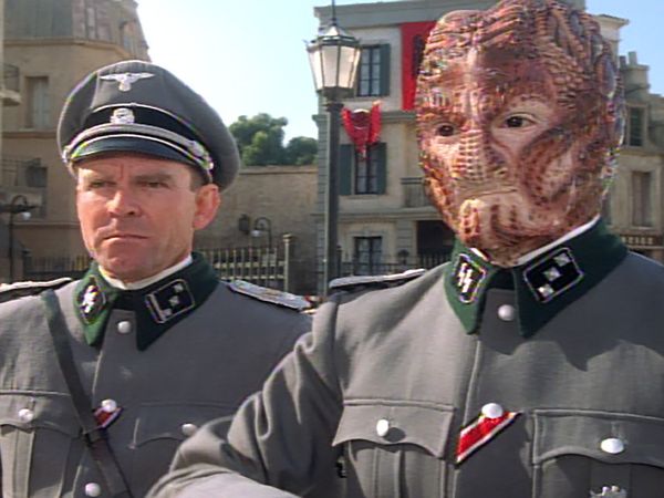 Star Trek: Voyager - The Killing Game, Part 1