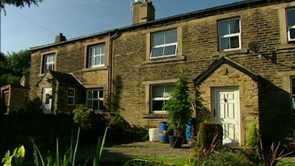 Haunted Homes - The Hassetts Family